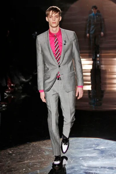 Look 2